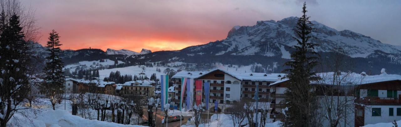 Luxury Panoramic 3Br Apt 2Min To Centre 5Min To Lifts コルティーナ・ダンペッツォ エクステリア 写真